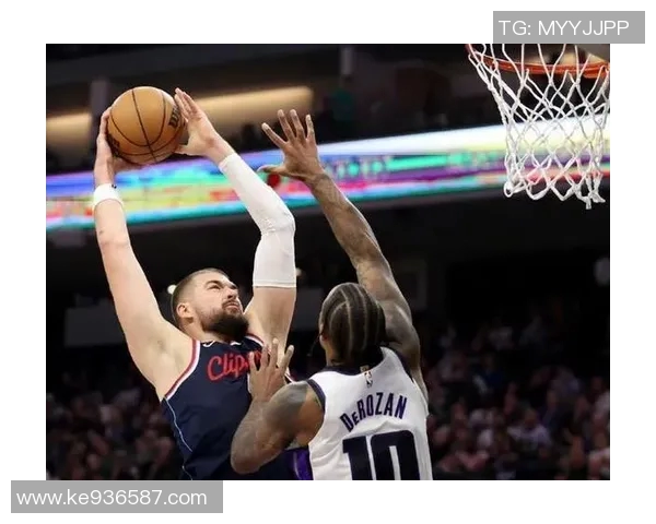 勇士队主教练透露戈贝尔有望加盟！球迷们的期待值再次飙升