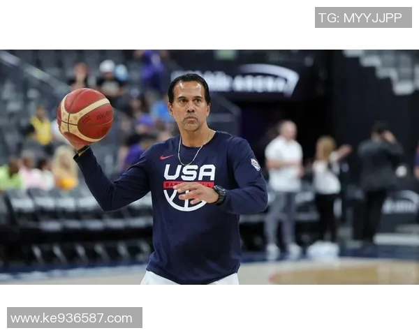 热火主帅透露球队将重点培养新秀，展望未来